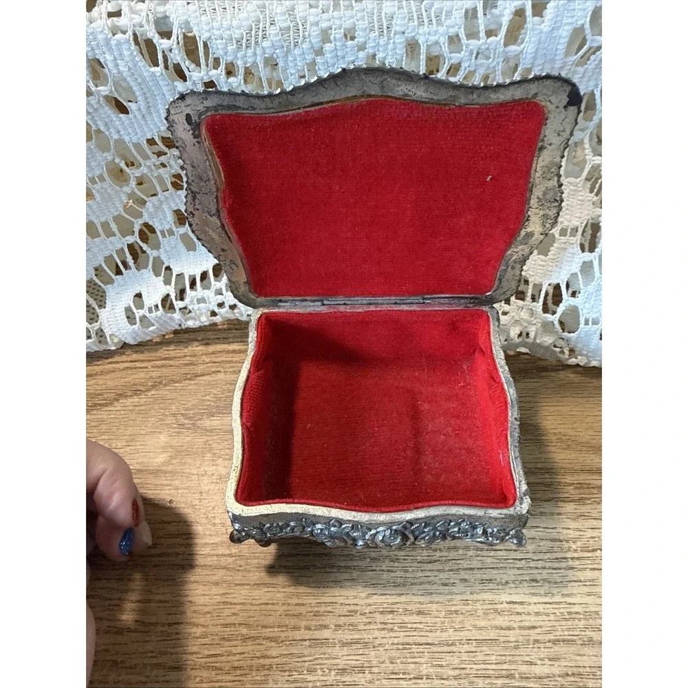 Vintage Jewelry Box Silver Tone Floral Roses Red Lining Trinket Footed Japan 5